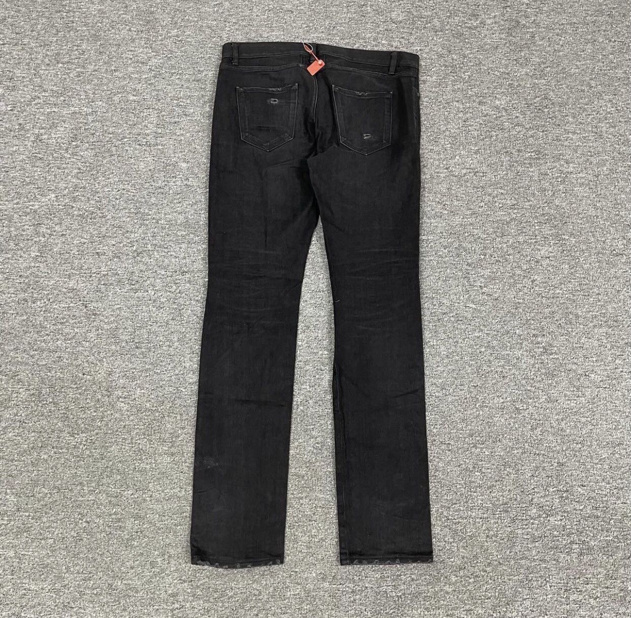 Saint Laurent D02 washed and damaged jeans - DMC