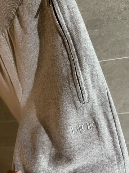 Luxurious Dior Casual Pants in Size S