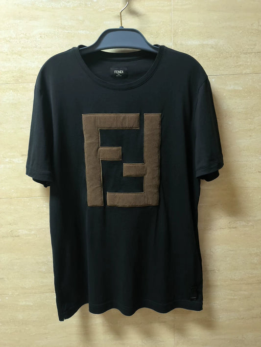 Fendi Men's Black Embroidered F T-Shirt-yf
