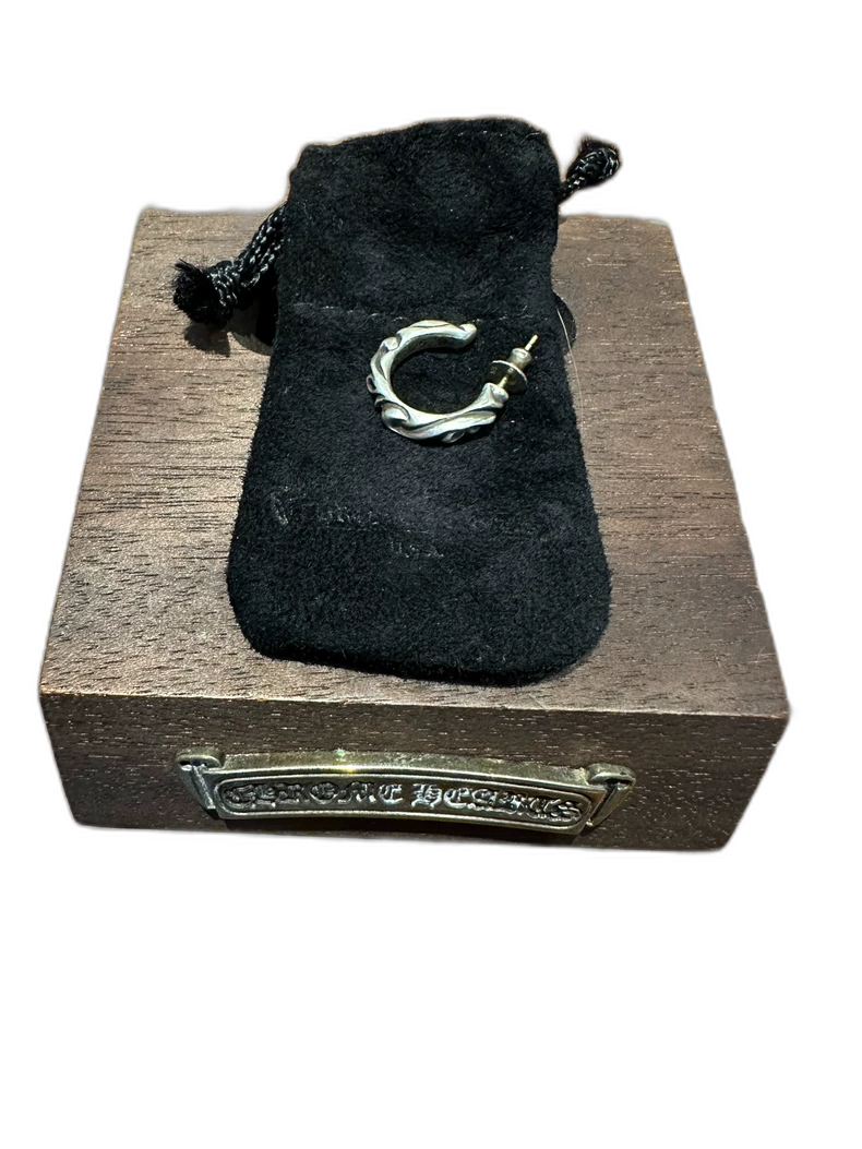 Chrome Hearts Wave Ear Studs Accessory