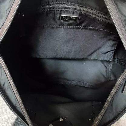 Prada Classic Black Hobo Shoulder Bag-zp