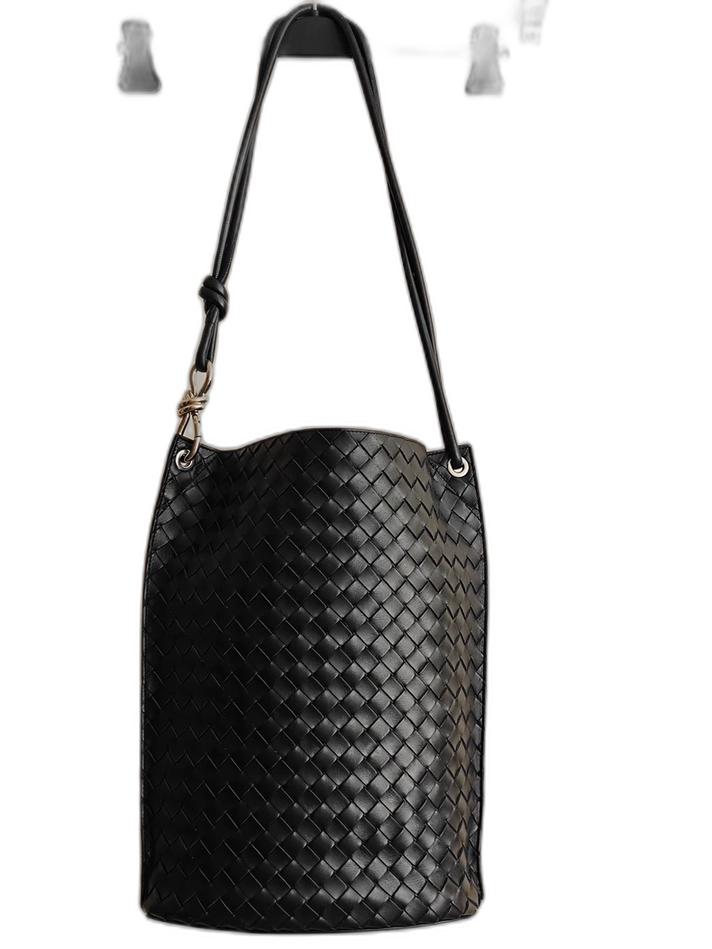 Stylish Bottega Veneta Woven Shoulder Bag
