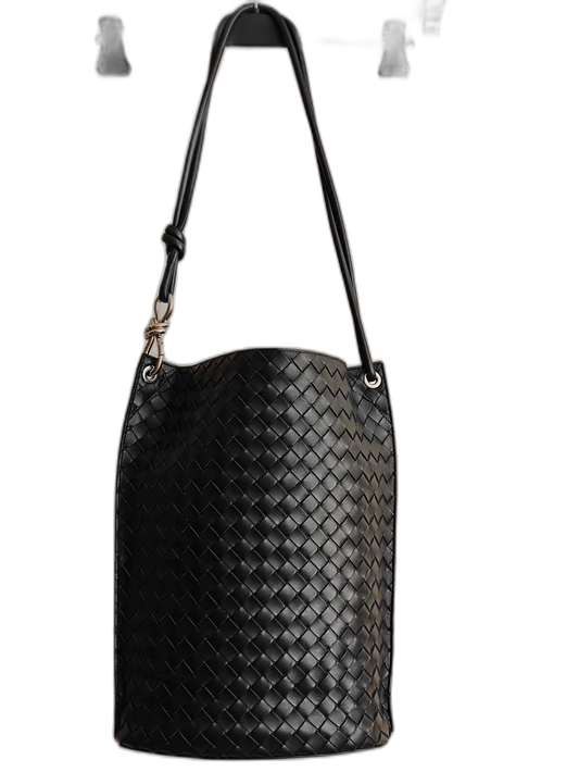 Stylish Bottega Veneta Woven Shoulder Bag