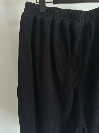 Rick Owens 25FW Black Cotton Shorts
