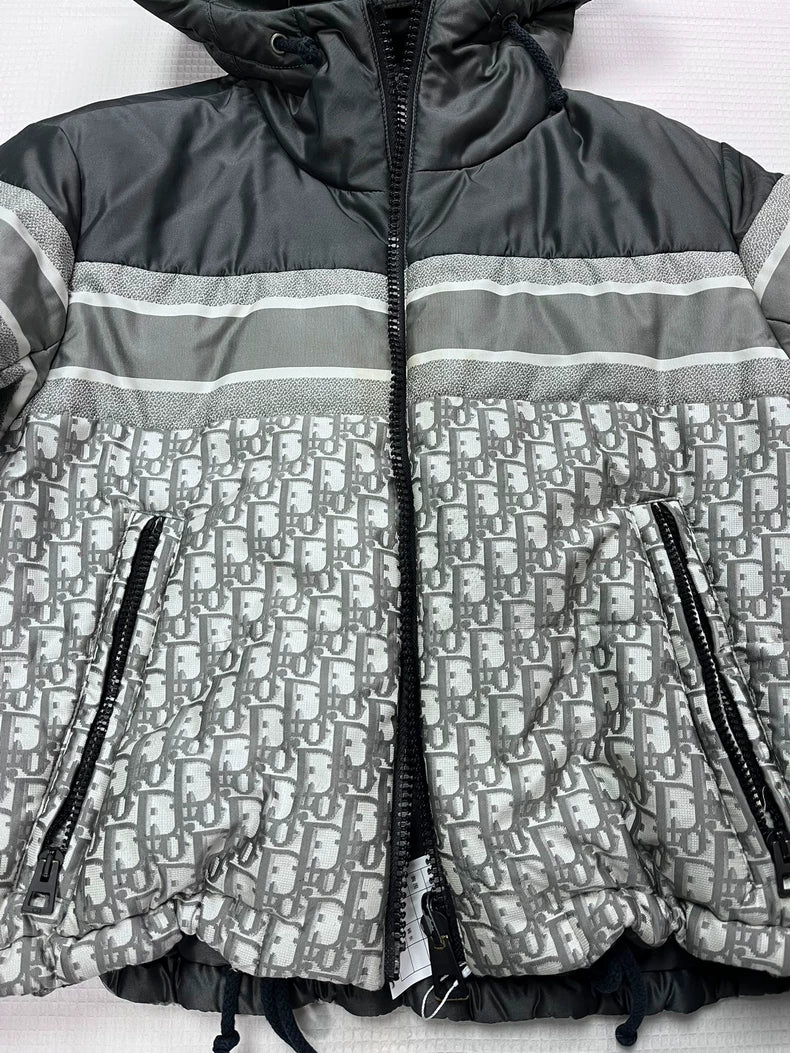 Dior Logo Print Puffer Jacket in XS