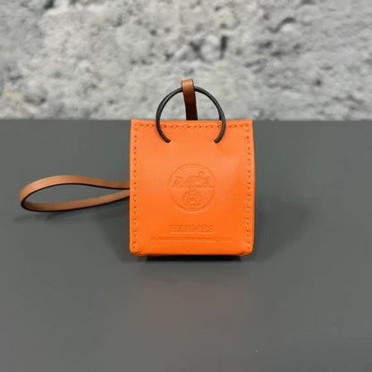 Hermes Leather Accessory Tag