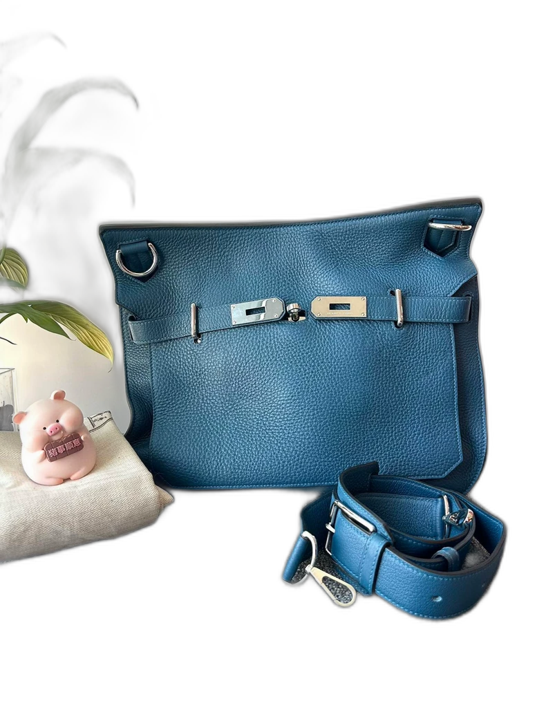 Hermes Jypsiere Shoulder Bag in Blue