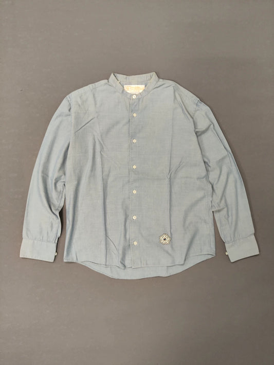 Visvim vv Small flower light blue West Indian Sea Island cotton collarless line-neck shirt