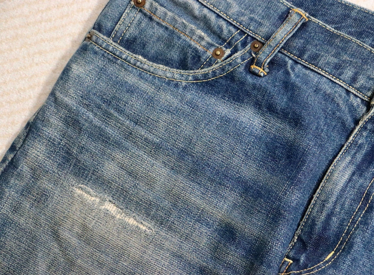 Visvim 17ss 03D12 washed jeans.