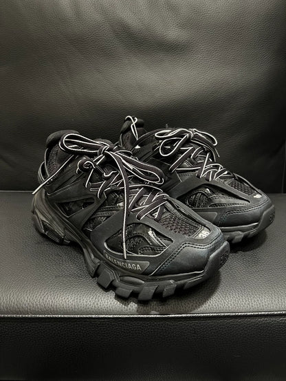 Balenciaga Black Track Dad Sneakers-zp