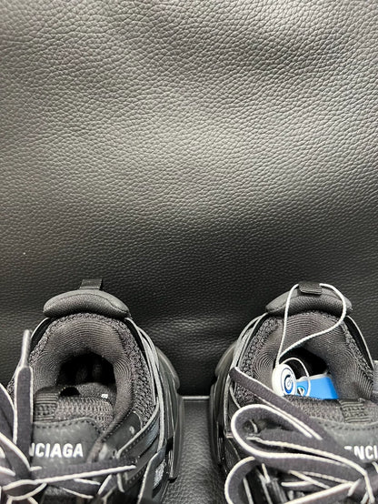 Balenciaga Black Track Dad Sneakers-zp