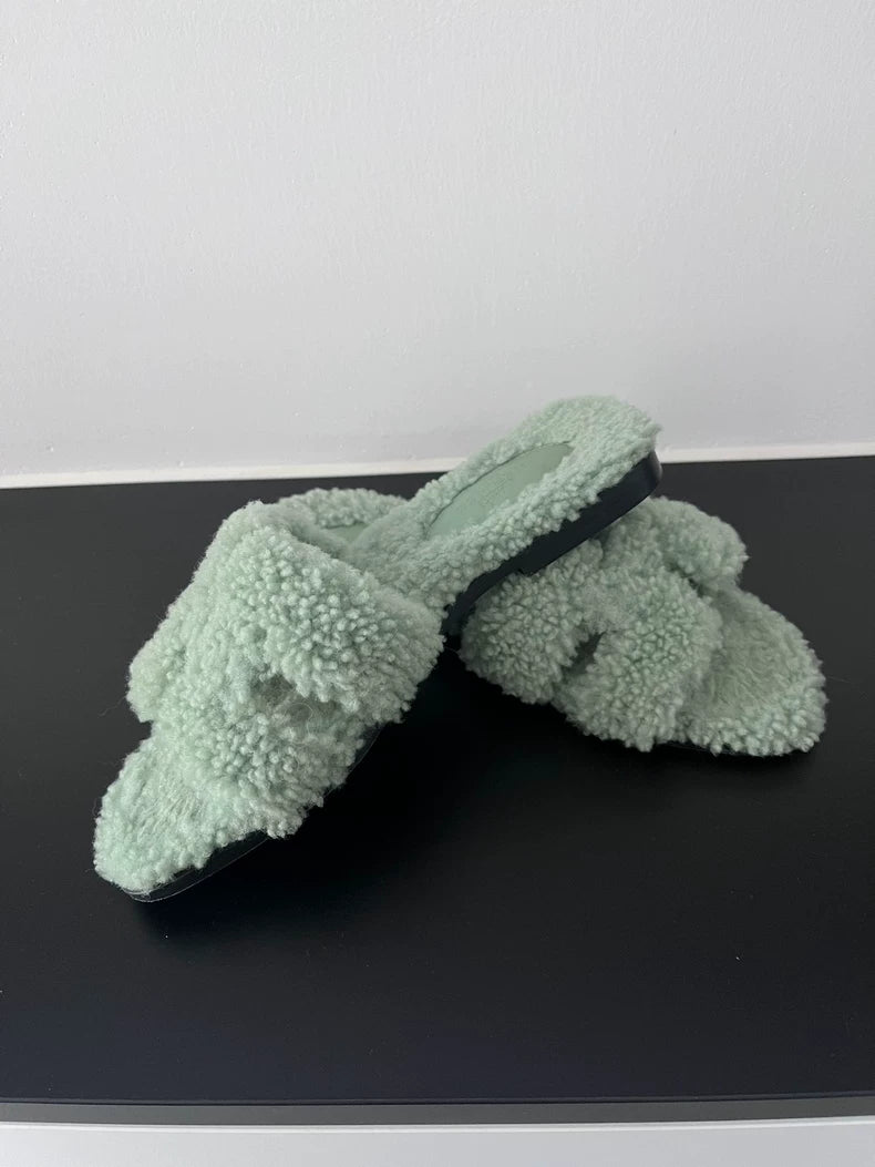 Hermes Slippers Size 35 in Mint Green