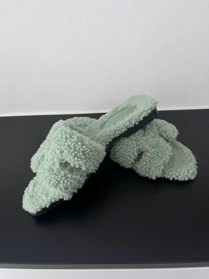 Hermes Slippers Size 35 in Mint Green