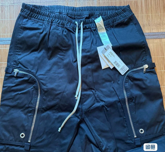 Rick Owens 24SS Bauhaus Black Shorts