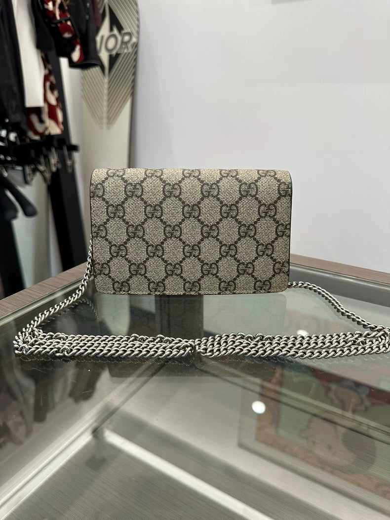 Gucci Mini Chain Shoulder Bag