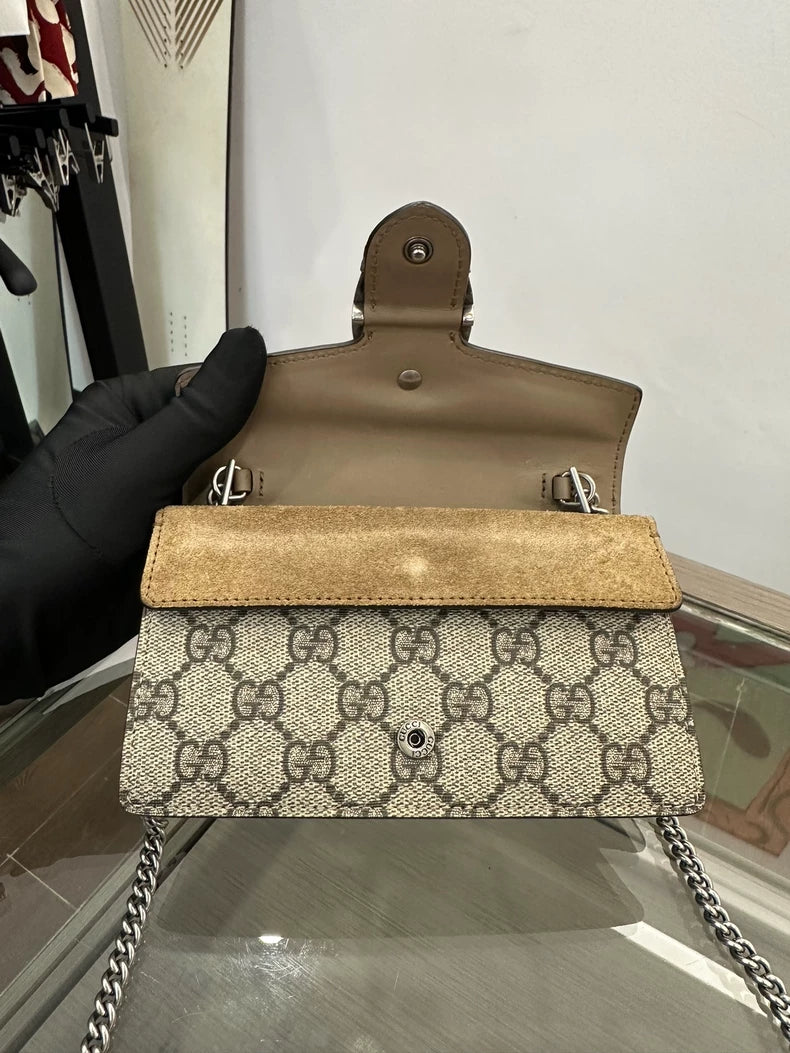 Gucci Mini Chain Shoulder Bag