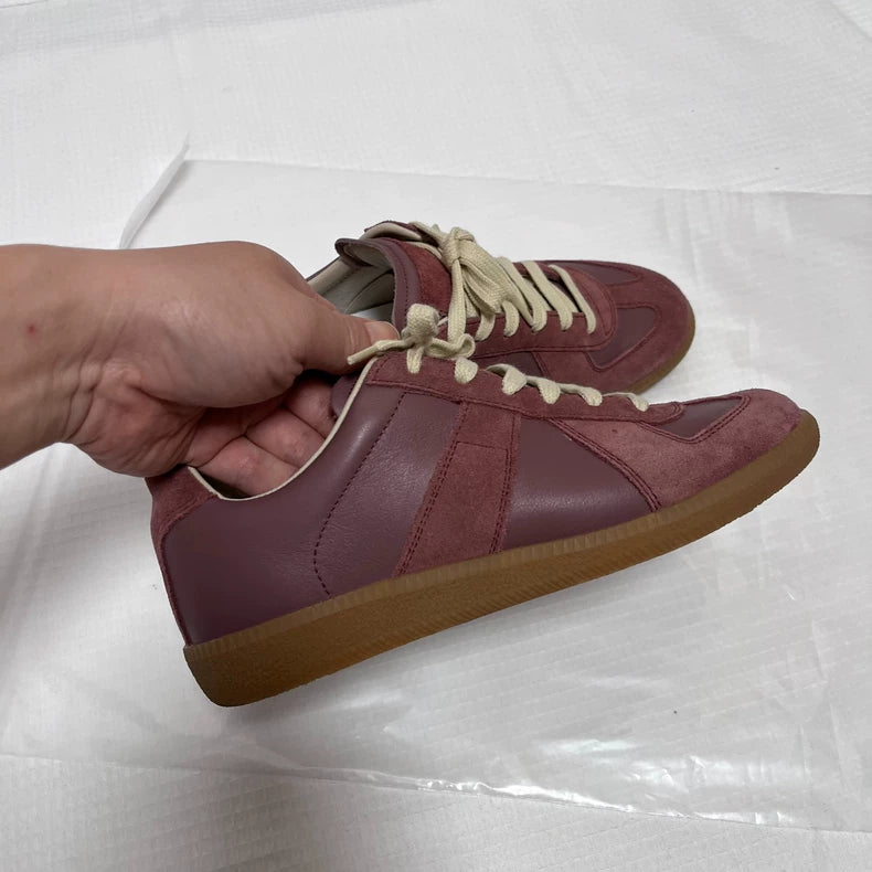 Maison Margiela Sneakers in Burgundy Color