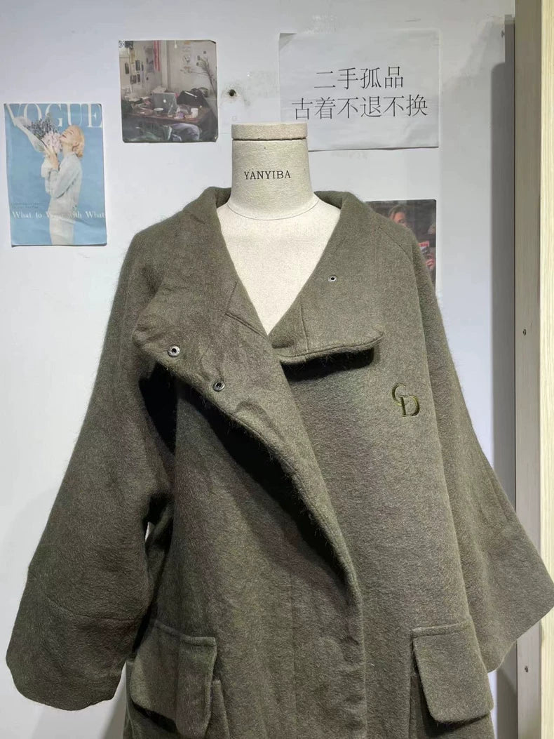 Elegant Wool Coat by Dior