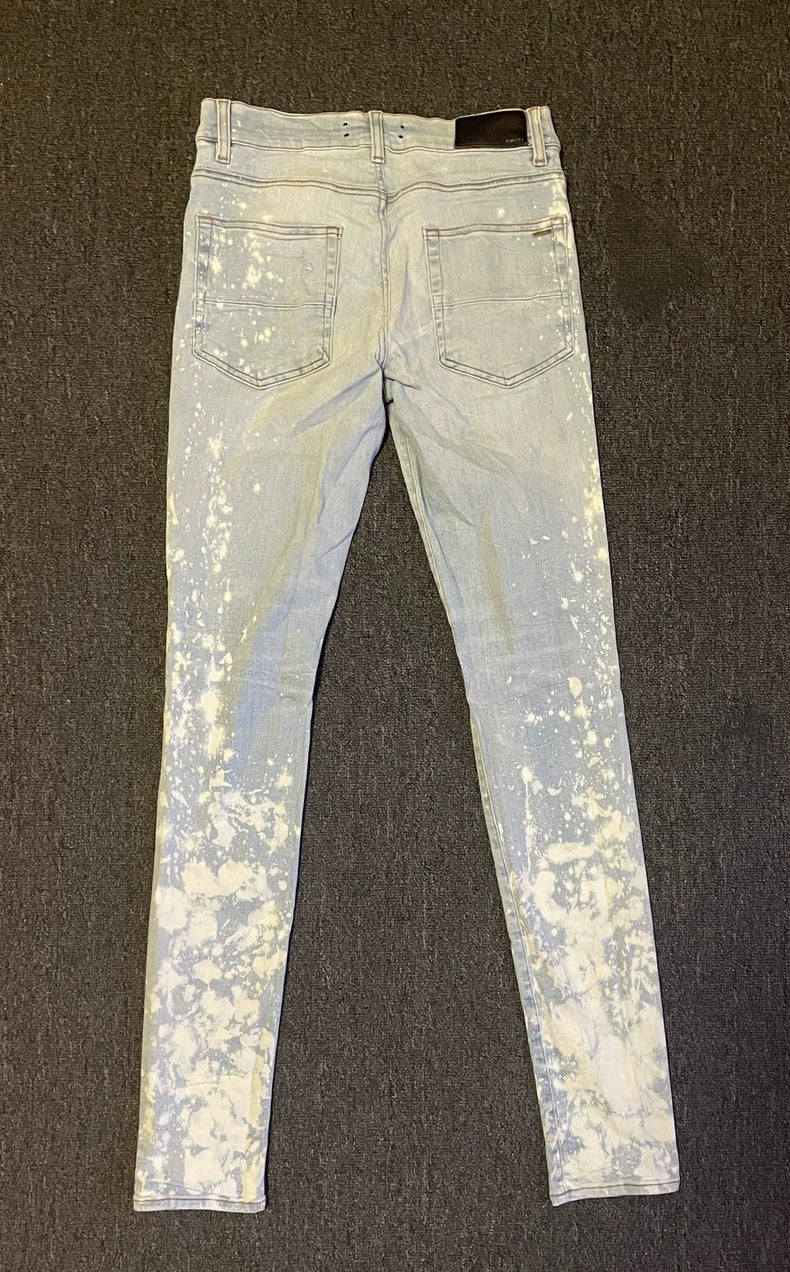 Amiri Distressed Light Wash Jeans-yf