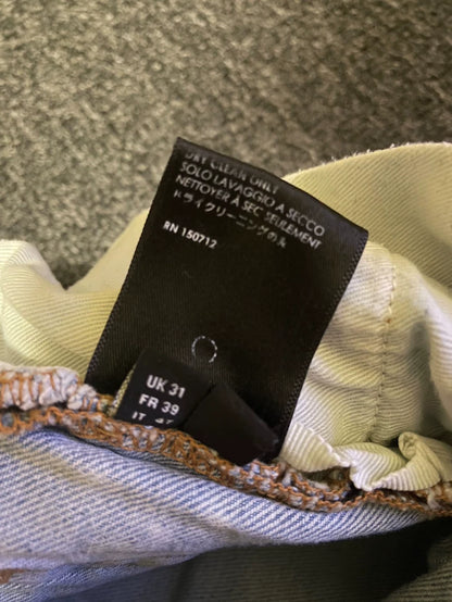 Amiri Distressed Light Wash Jeans-yf