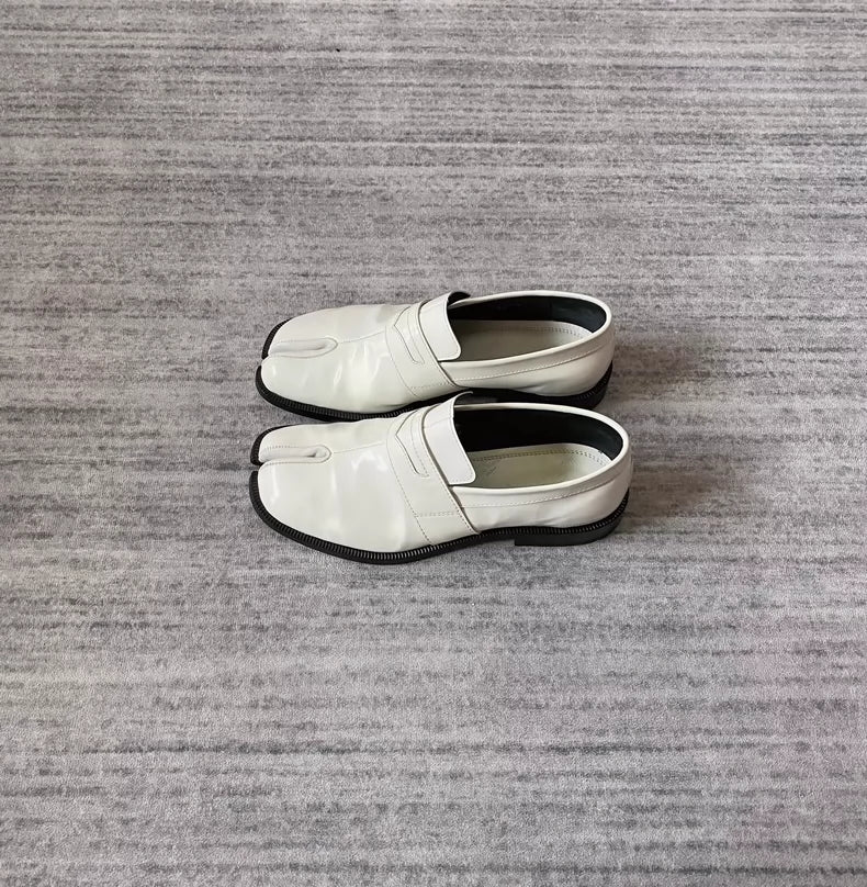 Maison Margiela Tabi Leather Loafers-zp