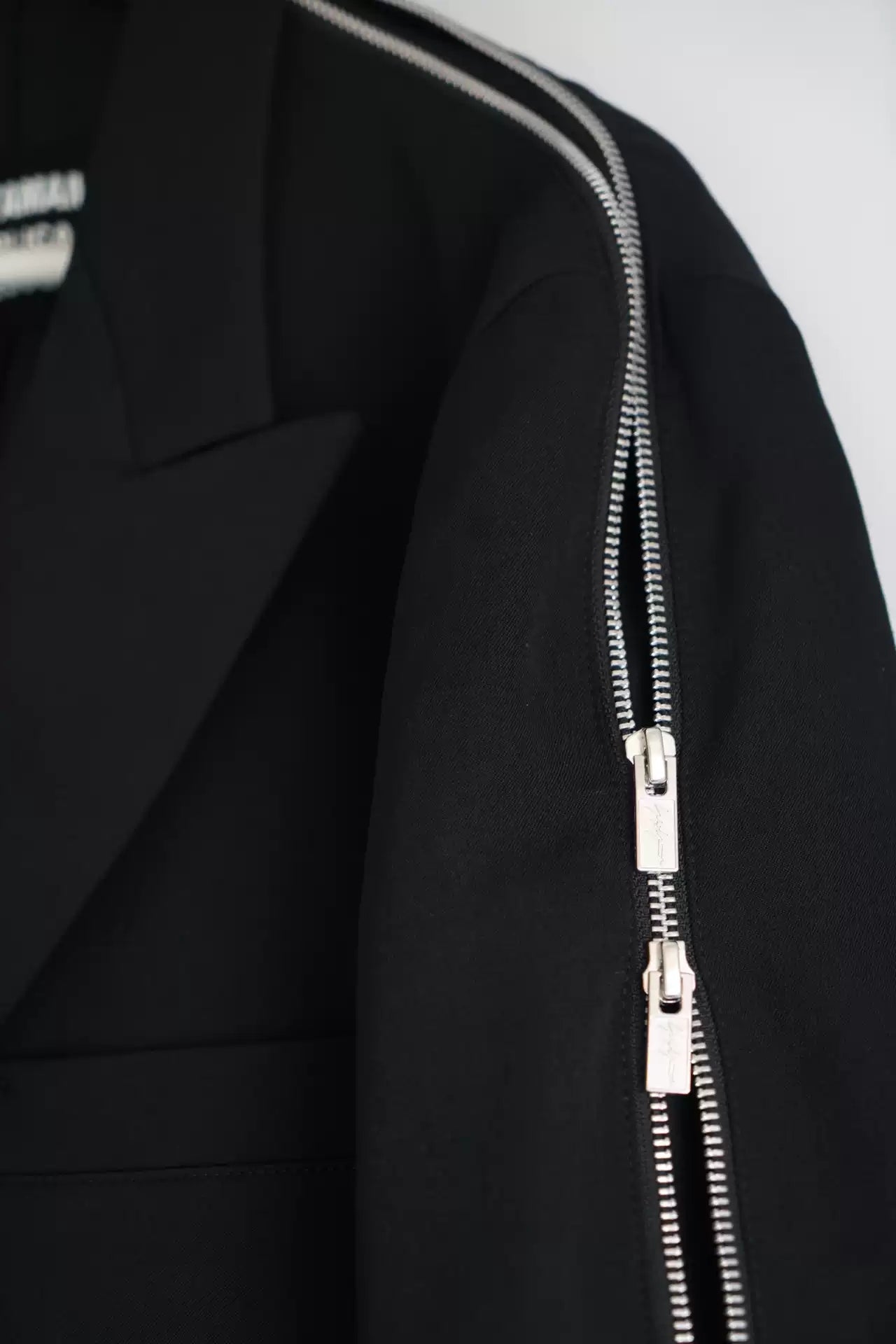 Yohji Yamamoto 19aw Reproduced 04 Sleeve Zipper Coat