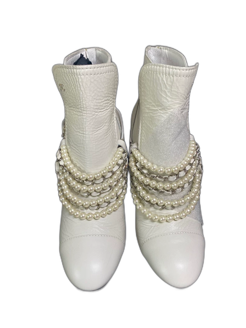 Chanel Pearl Chain High Heeled Boots