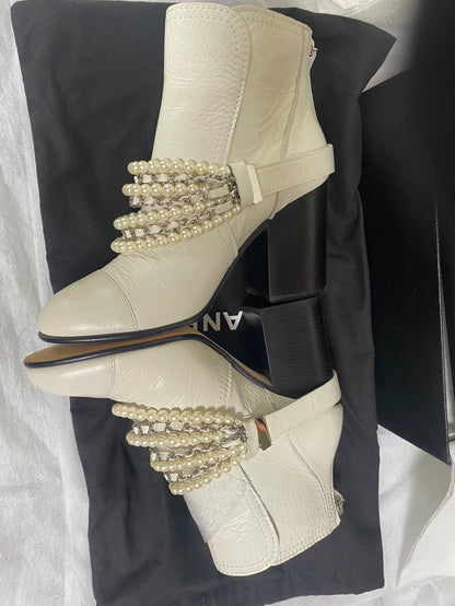 Chanel Pearl Chain High Heeled Boots
