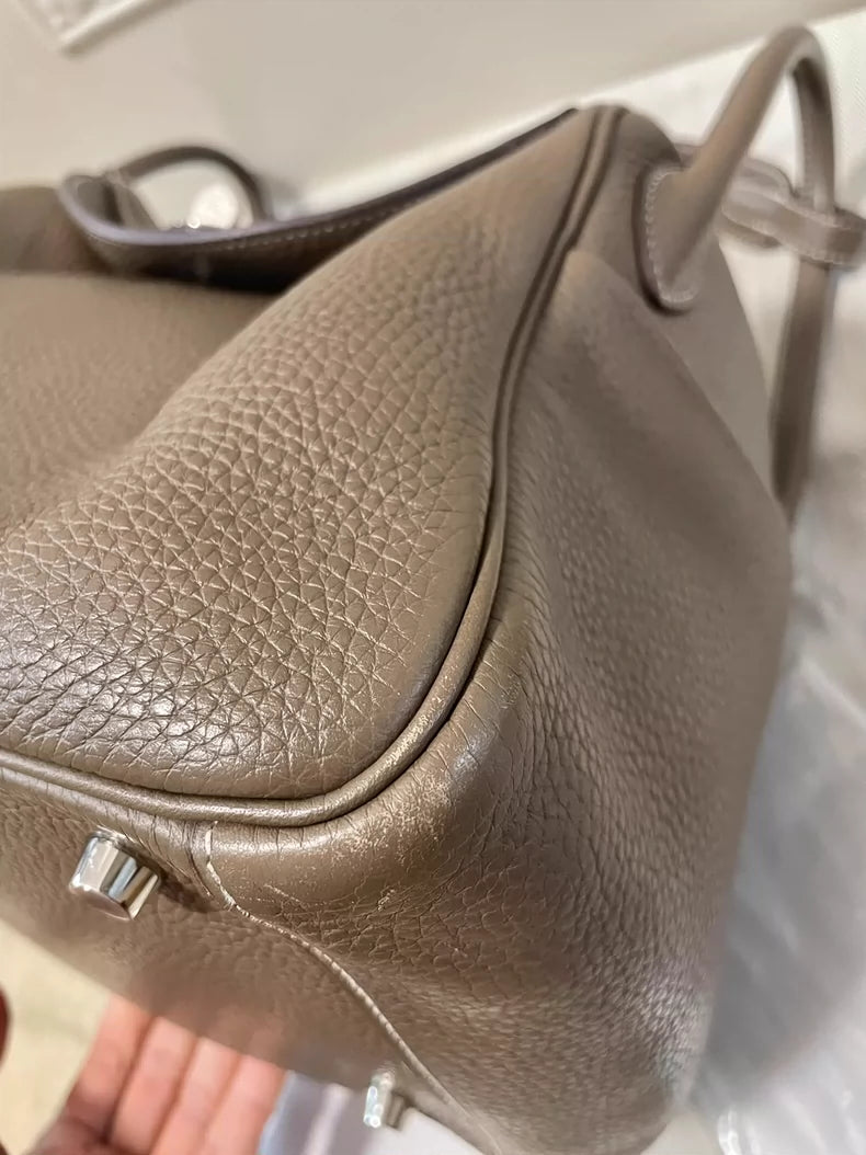 Hermes Lindy 26 Bag in Gray Color