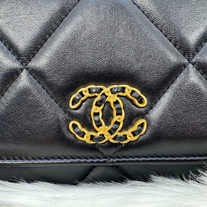 Chanel Classic Logo Leather Shoulder Bag