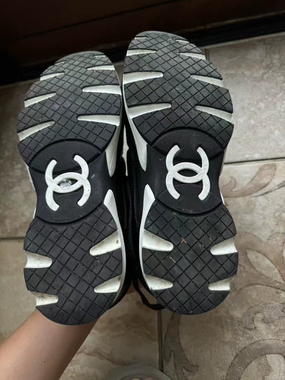 Chanel 23K Black Leather Sneakers-yf