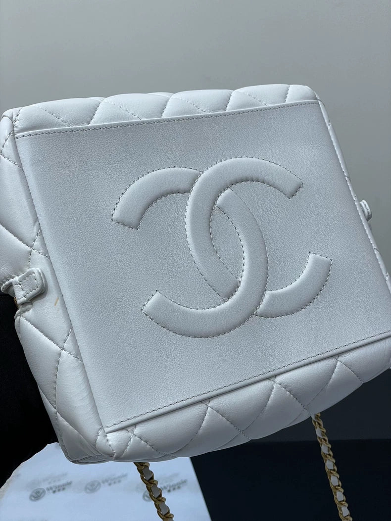 Chanel White Leather Chain Bag