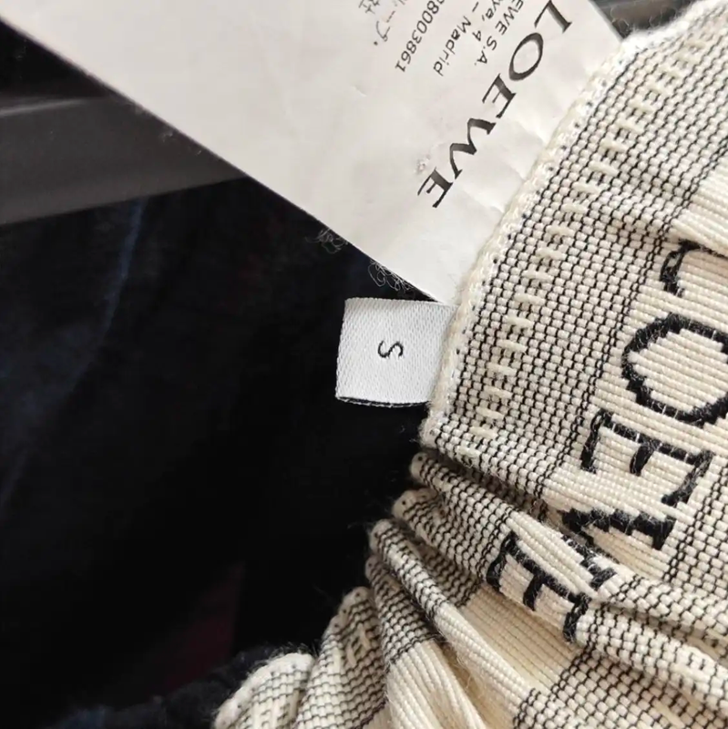 Loewe Men's Black Cotton Shorts 0089