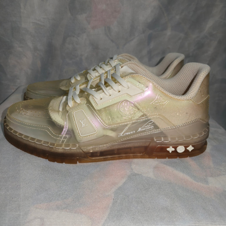 Louis Vuitton Monogram Trainer Sneakers for All 0079