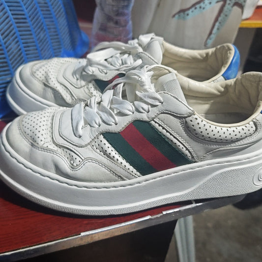 Gucci Chunky B Casual Sneakers for Men 0079