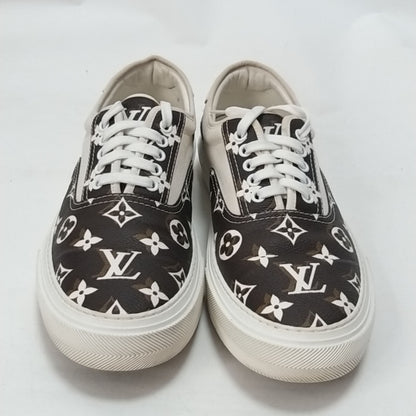 Louis Vuitton Trocadero Casual Sneakers for Men 0079