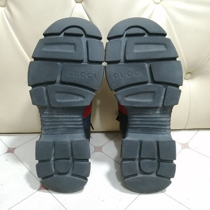 Gucci Low-Top Sport Shoes for Men in Black 0079