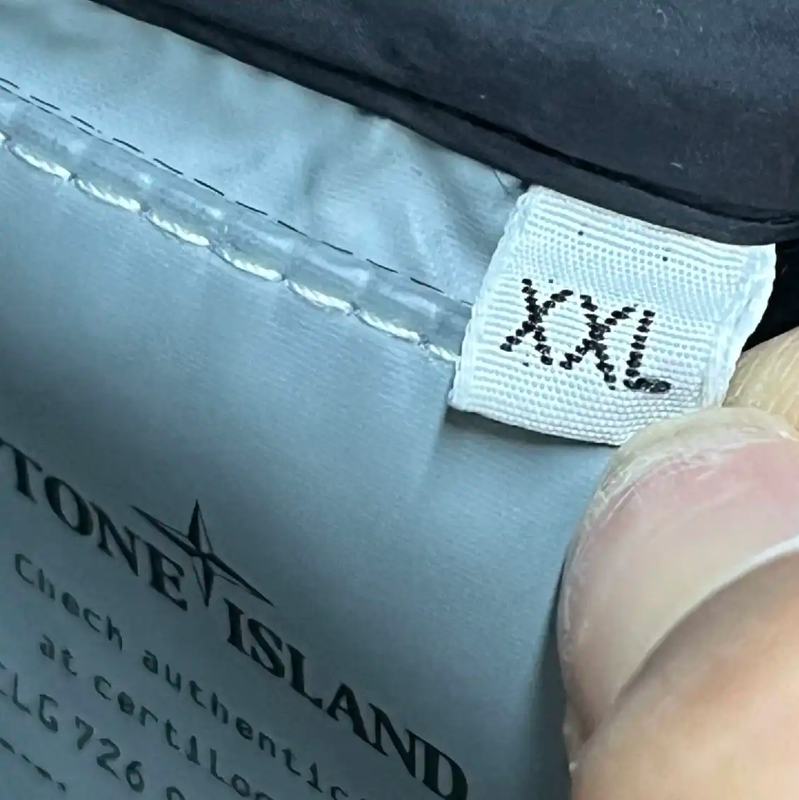 Stone Island Black Men's Down Jacket 0089