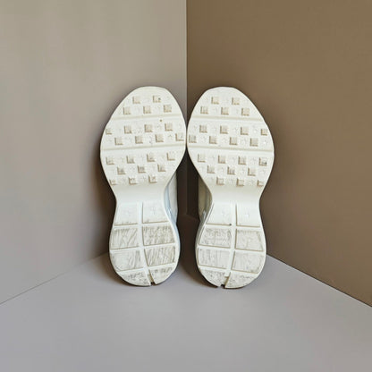 Gucci Rhyton Dad Sneakers in Ivory White 0079