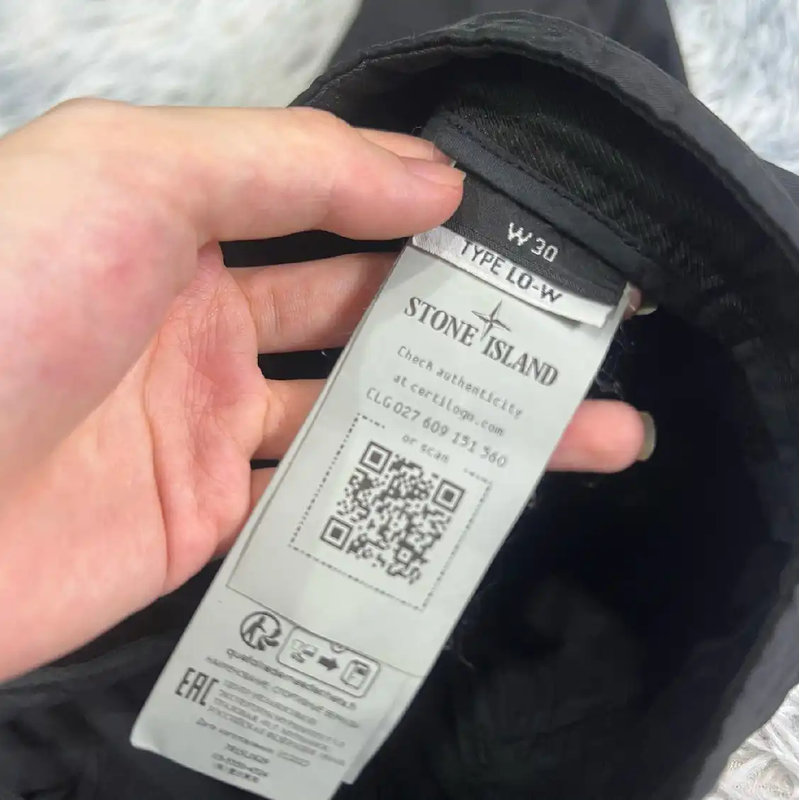 Stone Island Men's Black Casual Shorts 0089