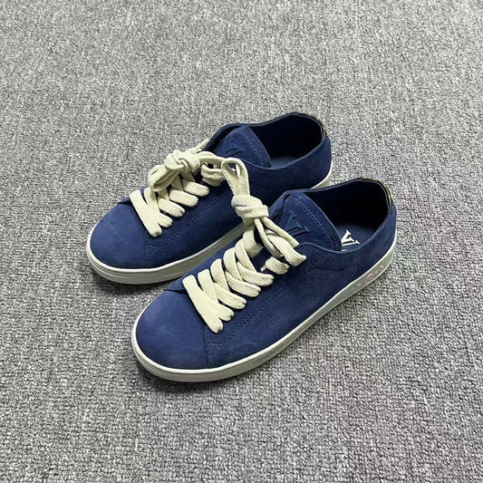Louis Vuitton Resort Blue and White Low-Top Sneakers 0079