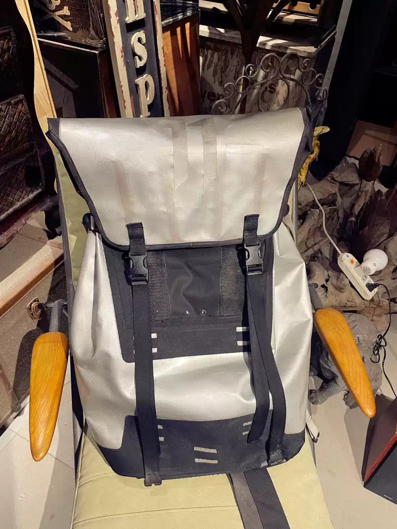 11 BY BORIS BIDJAN SABERI BBS 3M Refective Outdoor oversized hiking bag