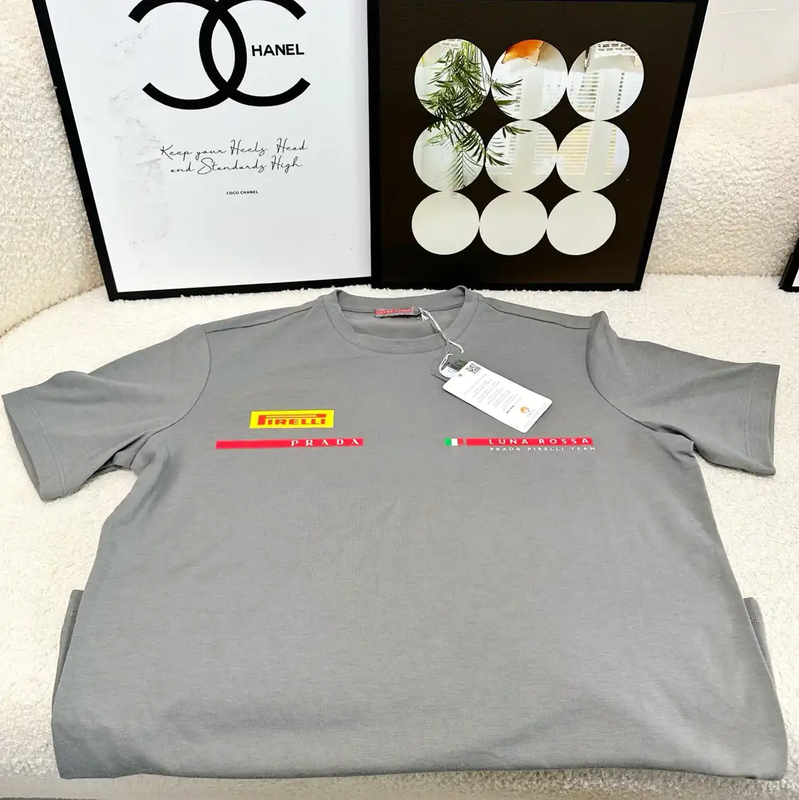 Prada Men's Grey Cotton T-Shirt