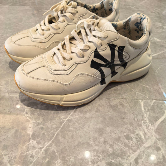 Gucci Rhyton Dad Sneakers in Cream 0079