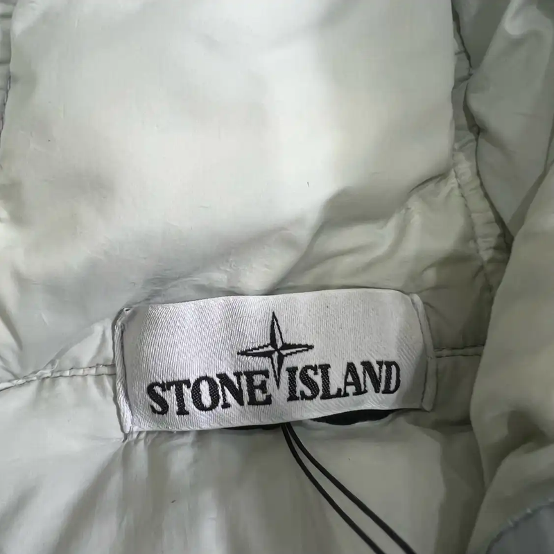 Stone Island Men's Beige Down Jacket 0089