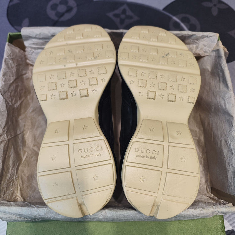 Gucci Rhyton Low-Top Black and Red Sneakers 0079