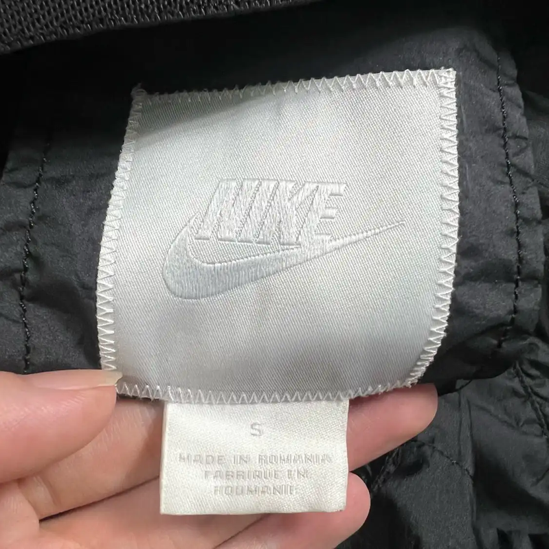 Stone Island Men's Black Lightweight Jacket 0089