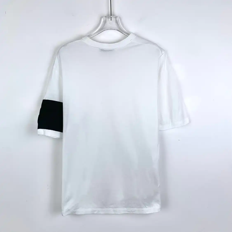 Prada Men's White Cotton T-Shirt with Pocket