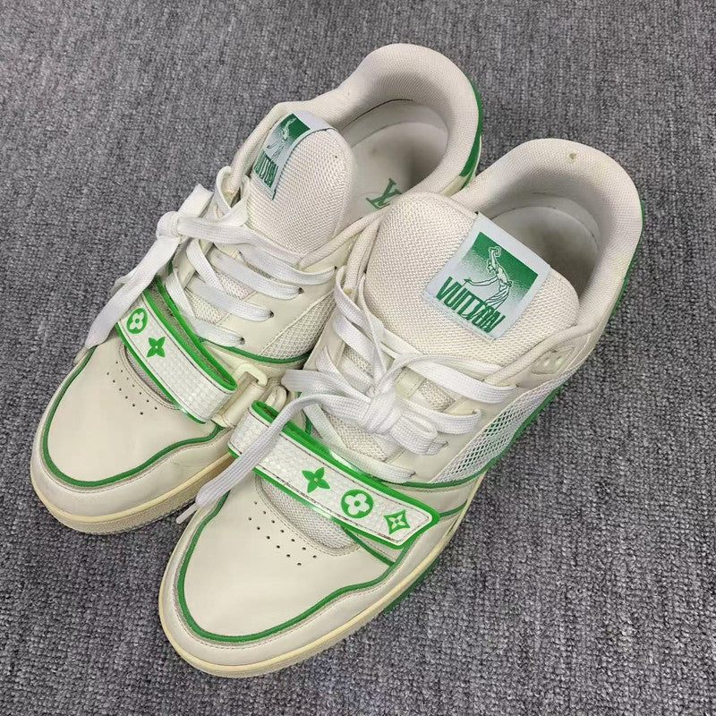 Louis Vuitton Retro Green Accent Low-Top Sneakers 0079