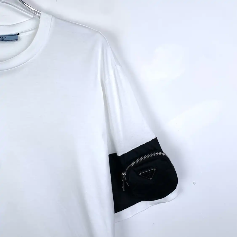Prada Men's White Cotton T-Shirt with Pocket